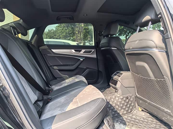 Audi A6L 2024 2024款 45 TFSI 臻选动感型