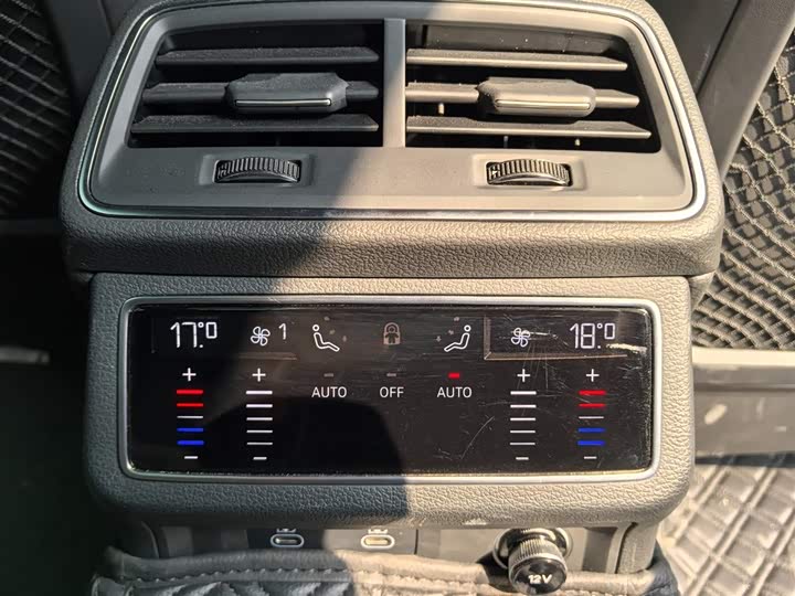 Audi A6L 2024 2024款 45 TFSI 臻选动感型