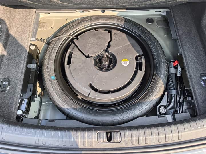 Audi A6L 2024 2024款 45 TFSI 臻选动感型