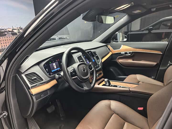 Volvo XC90 2024 2024款 B5 智行豪华版 7座