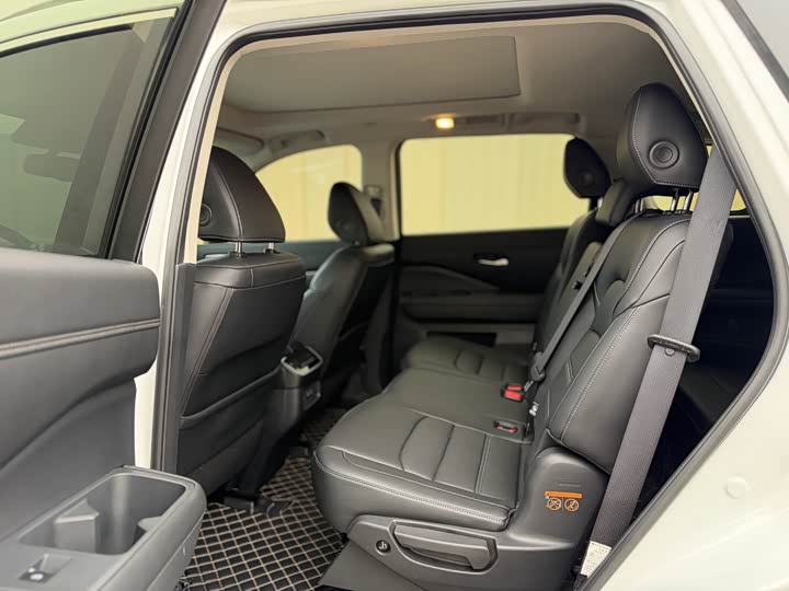 Nissan Pathfinder 2024 2024款 380VC-TURBO 四驱智驾版 7座