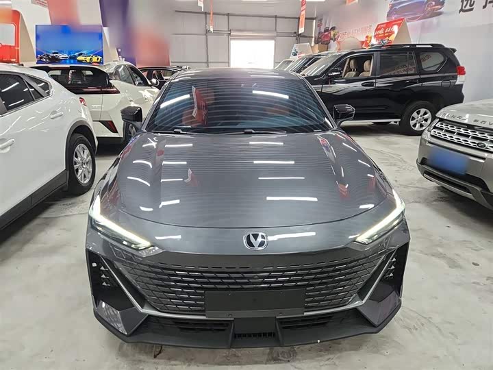 Changan UNI-V Hybrid 2023 2023款 智电iDD 1.5T 113km智趣型