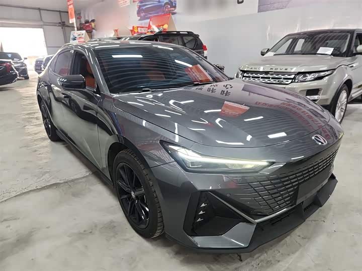 Changan UNI-V Hybrid 2023 2023款 智电iDD 1.5T 113km智趣型