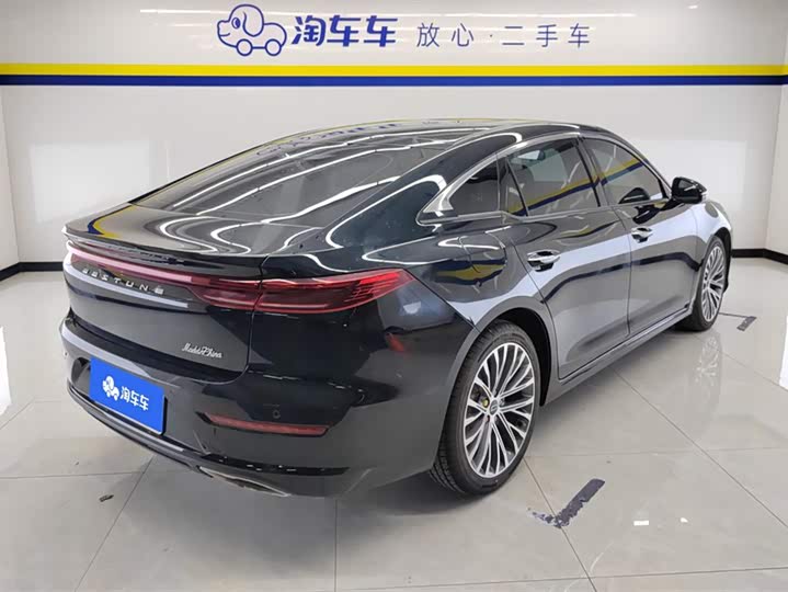 Bestune B70 2024 2024款 龙腾版 1.5T 领创型