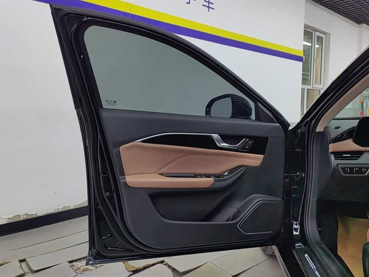 Bestune B70 2024 2024款 龙腾版 1.5T 领创型