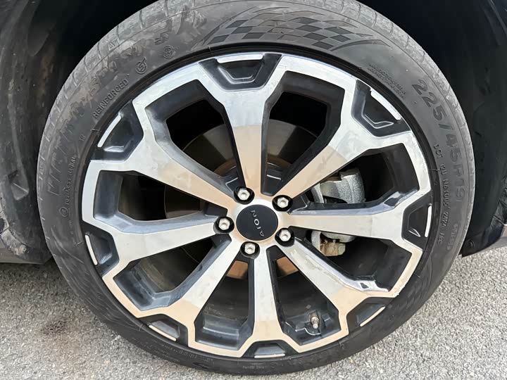 GAC Aion V 2024 2024款 埃安霸王龙 650 激光雷达版