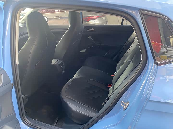 Volkswagen Tharu 2025 2025款 新锐 300TSI 锐享版