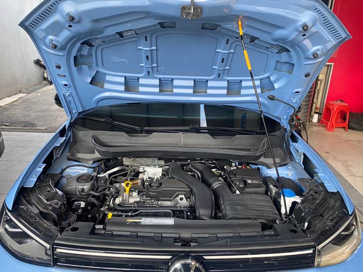 Volkswagen Tharu 2025 2025款 新锐 300TSI 锐享版