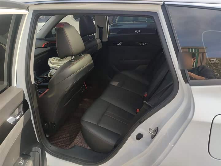 Dongfeng Aeolus Yixuan GS 2021 2021款 230T 自动追星版