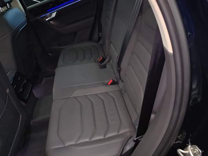 Volkswagen Touareg 2022 2022款 3.0TSI 锐享版 经典运动套装