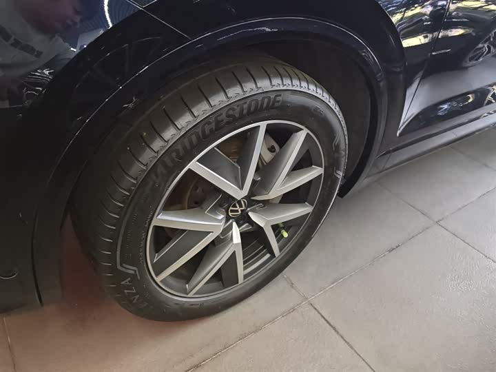 Volkswagen Touareg 2022 2022款 3.0TSI 锐享版 经典运动套装