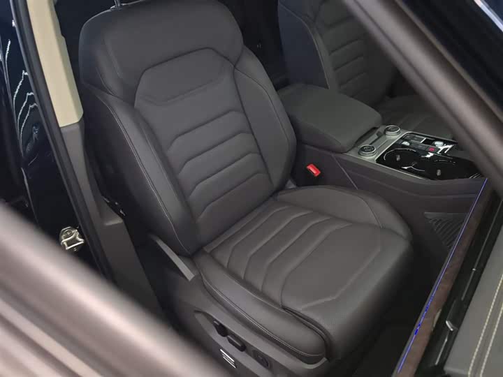 Volkswagen Touareg 2022 2022款 3.0TSI 锐享版 经典运动套装