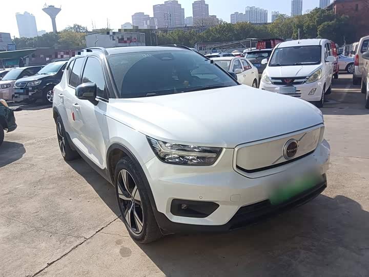 Volvo XC40 EV 2021 2021款 P8 纯电 四驱智雅运动版