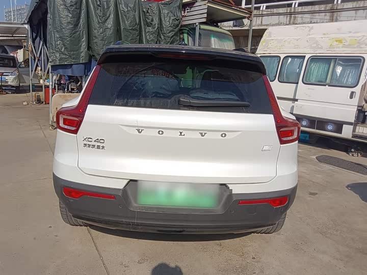 Volvo XC40 EV 2021 2021款 P8 纯电 四驱智雅运动版