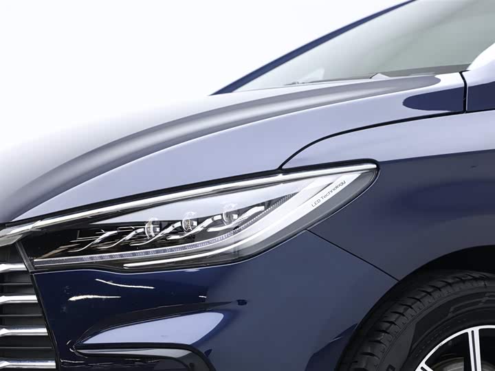 BYD Song Max Hybrid 2022 2022款 DM-i 105KM 行政版