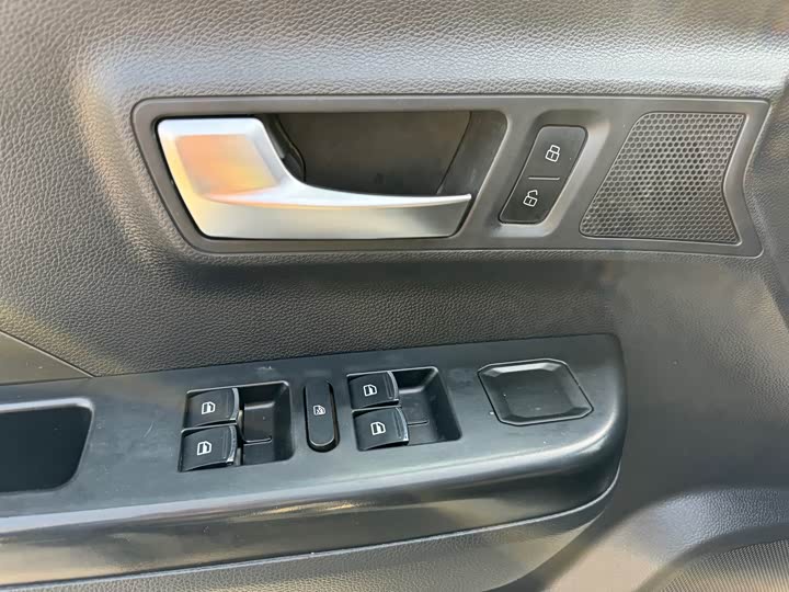 Great Wall Wingle 7 2022 2022款 2.0T柴油两驱超值型大双GW4D20M