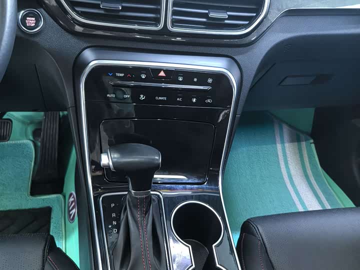 Kia KX5 2021 2021款 2.0L 自动两驱舒适版