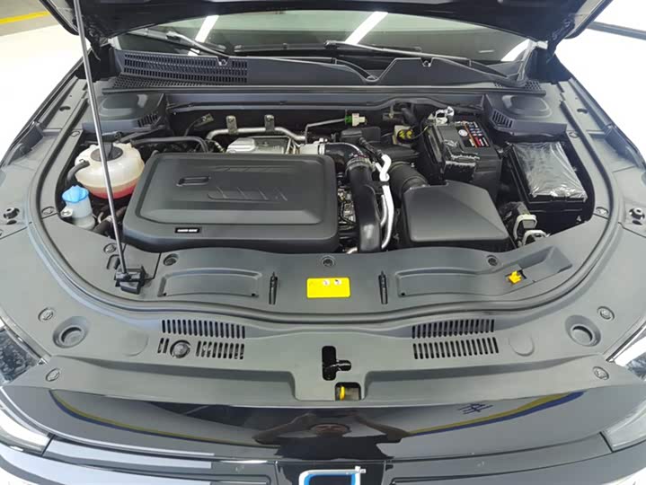 Bestune B70 2024 2024款 龙腾版 1.5T 领创型