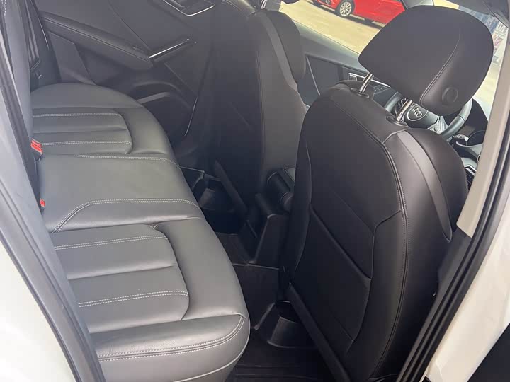 Audi Q2L 2024 2024款 35TFSI 时尚动感型