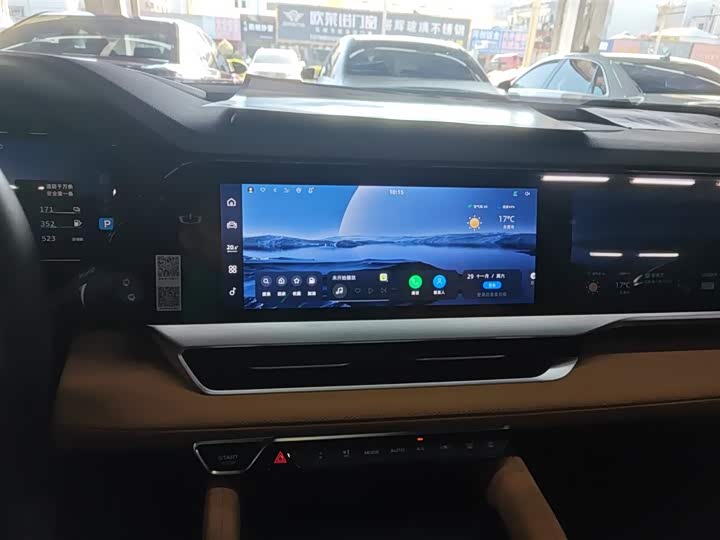 Geely Monjaro L Hybrid 2022 2022款 1.5T DHT增程电动旗舰版