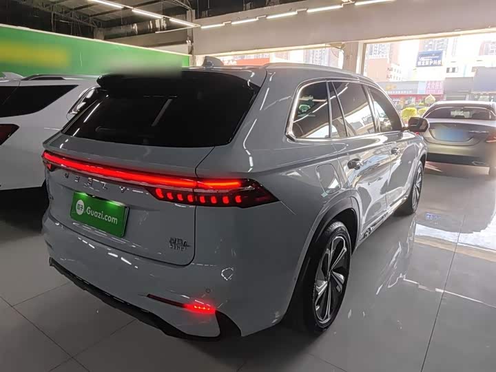 Geely Monjaro L Hybrid 2022 2022款 1.5T DHT增程电动旗舰版