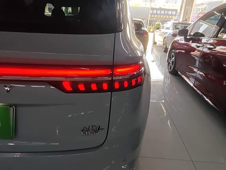 Geely Monjaro L Hybrid 2022 2022款 1.5T DHT增程电动旗舰版