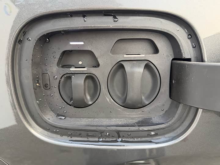 LiXiang L8 2025 2025款 Max 智能焕新版