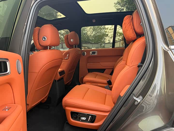 LiXiang L8 2025 2025款 Max 智能焕新版