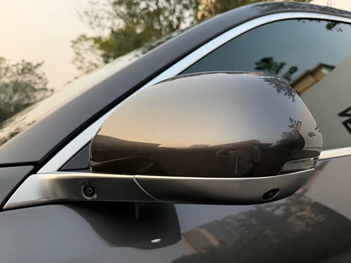 LiXiang L8 2025 2025款 Max 智能焕新版