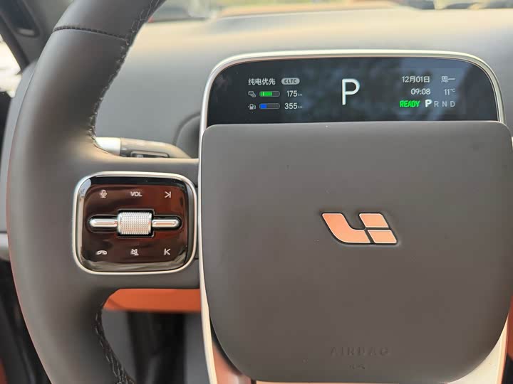 LiXiang L8 2025 2025款 Max 智能焕新版