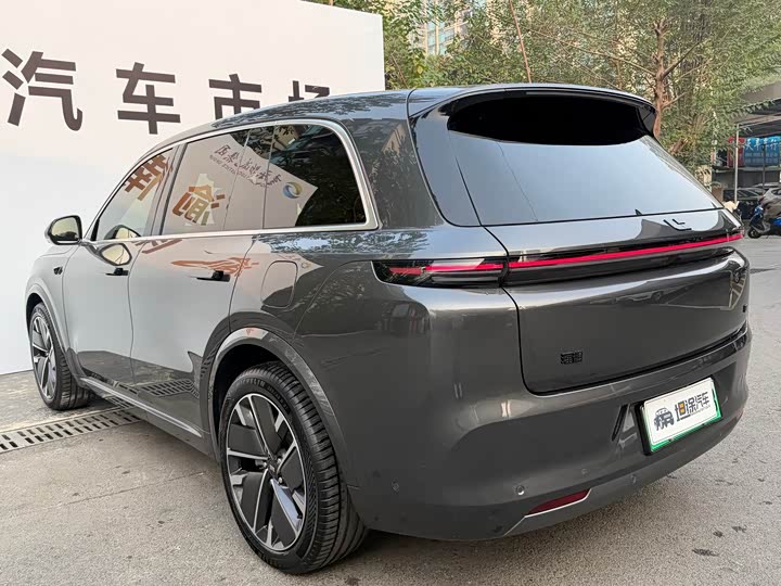 LiXiang L8 2025 2025款 Max 智能焕新版