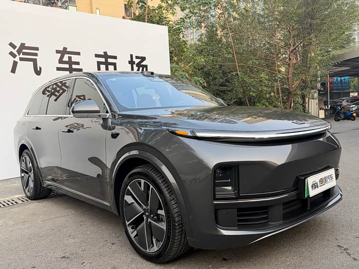 LiXiang L8 2025 2025款 Max 智能焕新版