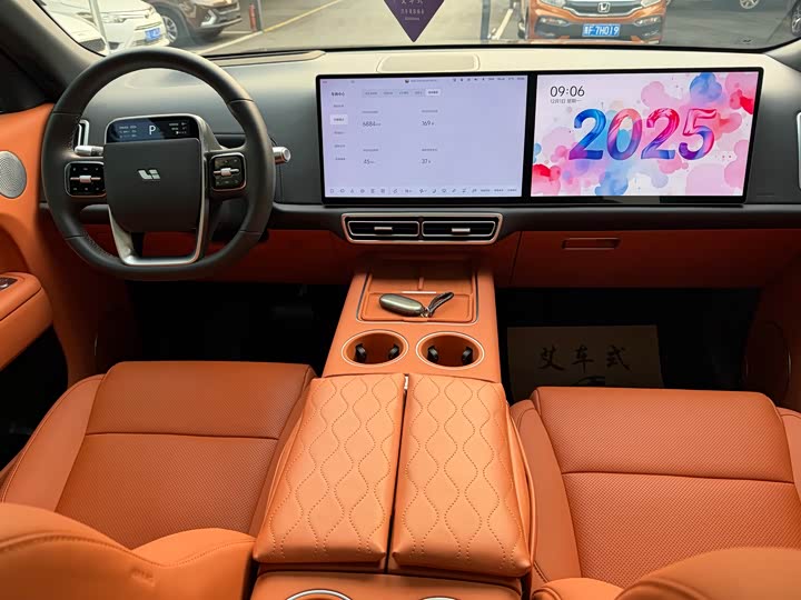 LiXiang L8 2025 2025款 Max 智能焕新版