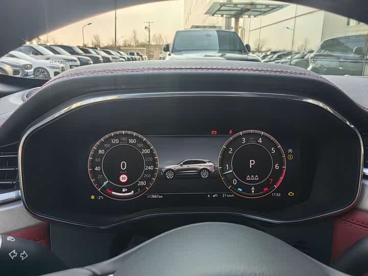 Jaguar F-Pace 2024 2024款 P250 R-Dynamic SE