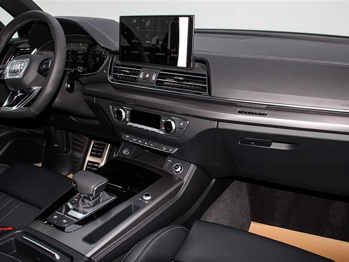 Audi Q5L 2025 2025款 45周年典藏版 45 TFSI 豪华动感型