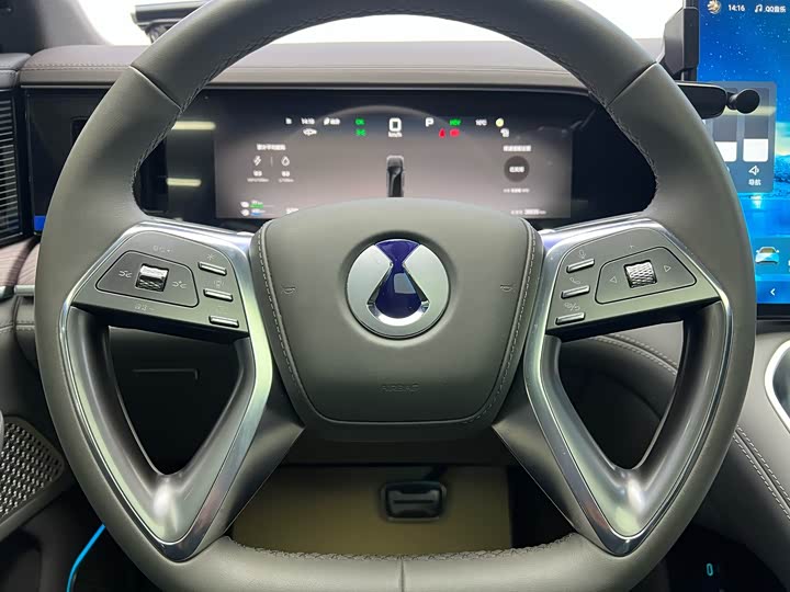 Denza N9 2025 2025款 旗舰型