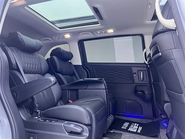 Honda Elysion 2024 2024款 2.0L e:HEV 豪华版