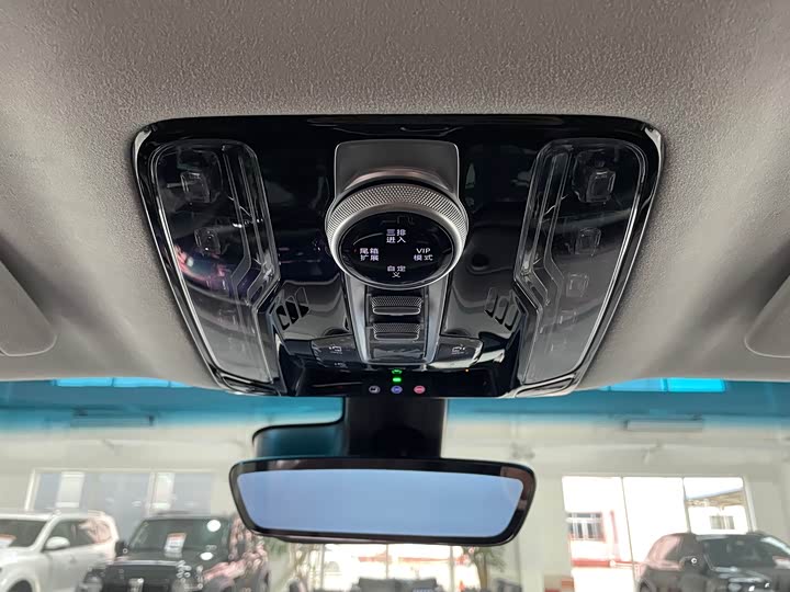 Buick GL8 Century 2025 2025款 2.0T 七座蕴世版