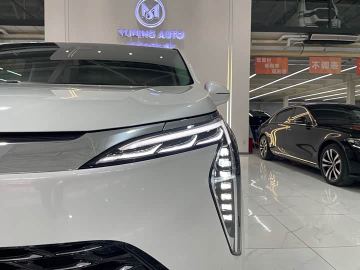 Buick GL8 Century 2025 2025款 2.0T 七座蕴世版