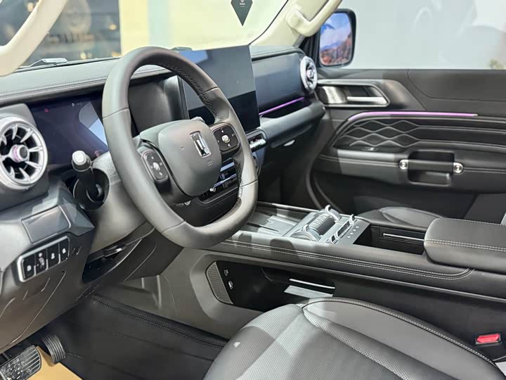 Tank 300 Hybrid 2025 2025款 Hi4-T 37.1kWh