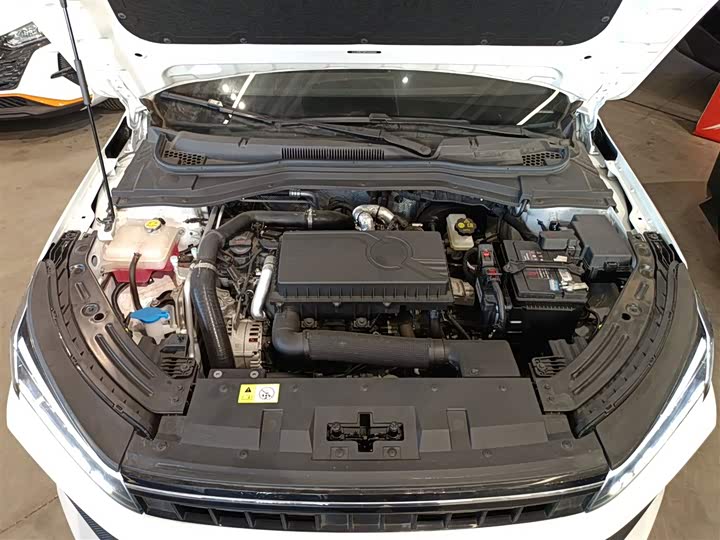 JAC A5 Plus 2023 2023款 1.5T 自动豪华型