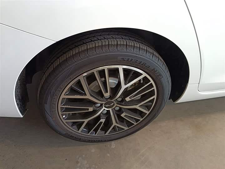 JAC A5 Plus 2023 2023款 1.5T 自动豪华型