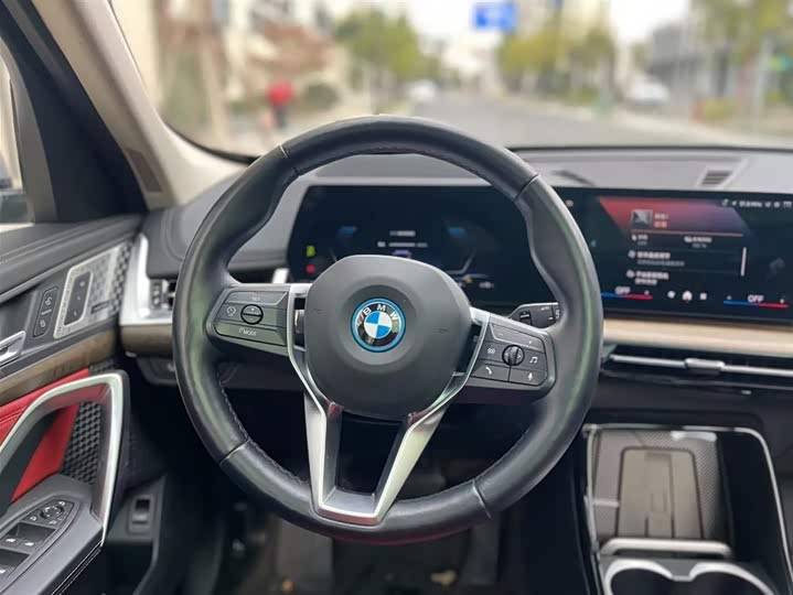 BMW iX1 2023 2023款 xDrive30L X设计套装