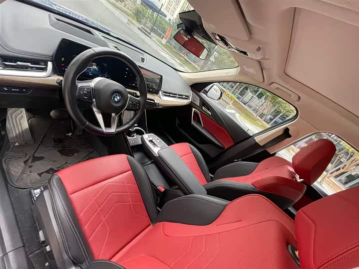 BMW iX1 2023 2023款 xDrive30L X设计套装