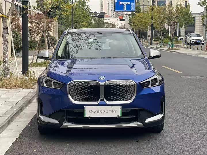 BMW iX1 2023 2023款 xDrive30L X设计套装