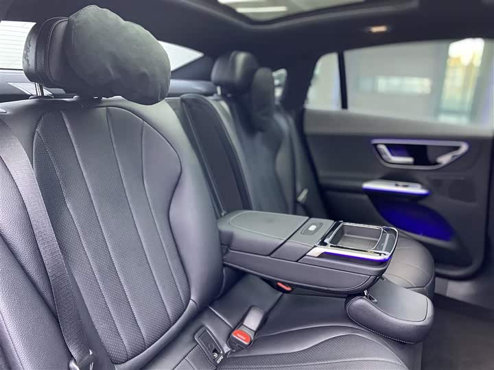 Mercedes-Benz EQE 2022 2022款 350 先锋版