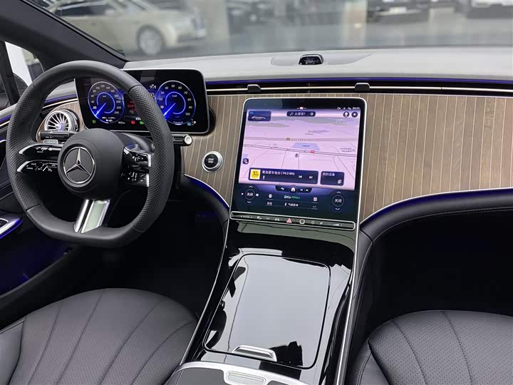 Mercedes-Benz EQE 2022 2022款 350 先锋版
