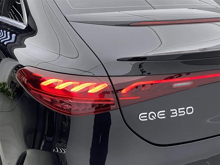 Mercedes-Benz EQE 2022 2022款 350 先锋版