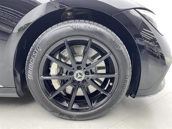 Mercedes-Benz EQE 2022 2022款 350 先锋版