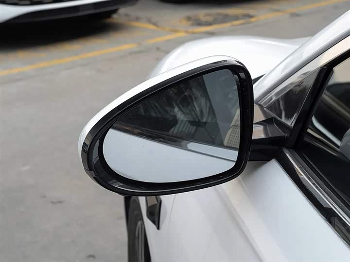 BYD Qin L 2025 2025款 EV 545KM超越型